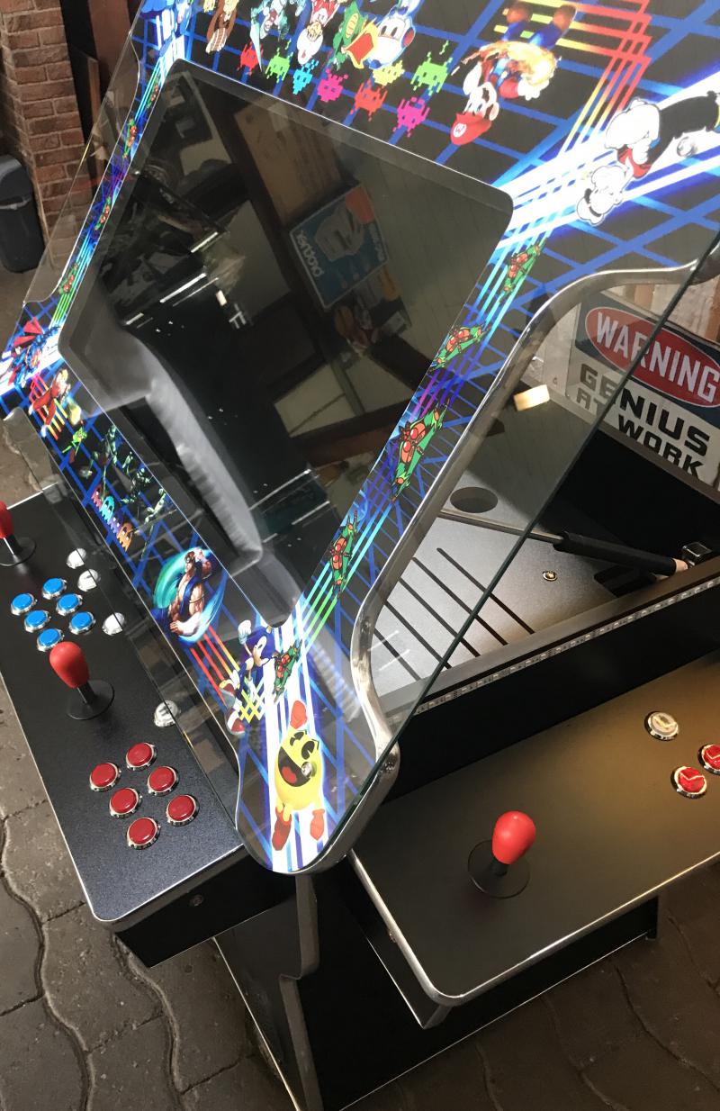 Arcade Gamer Table